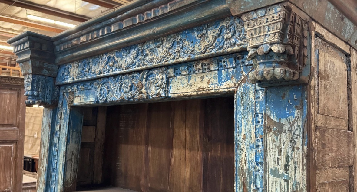 Large Blue Vintage Bookshelf with 3 shelves with decor overhang on top, detail